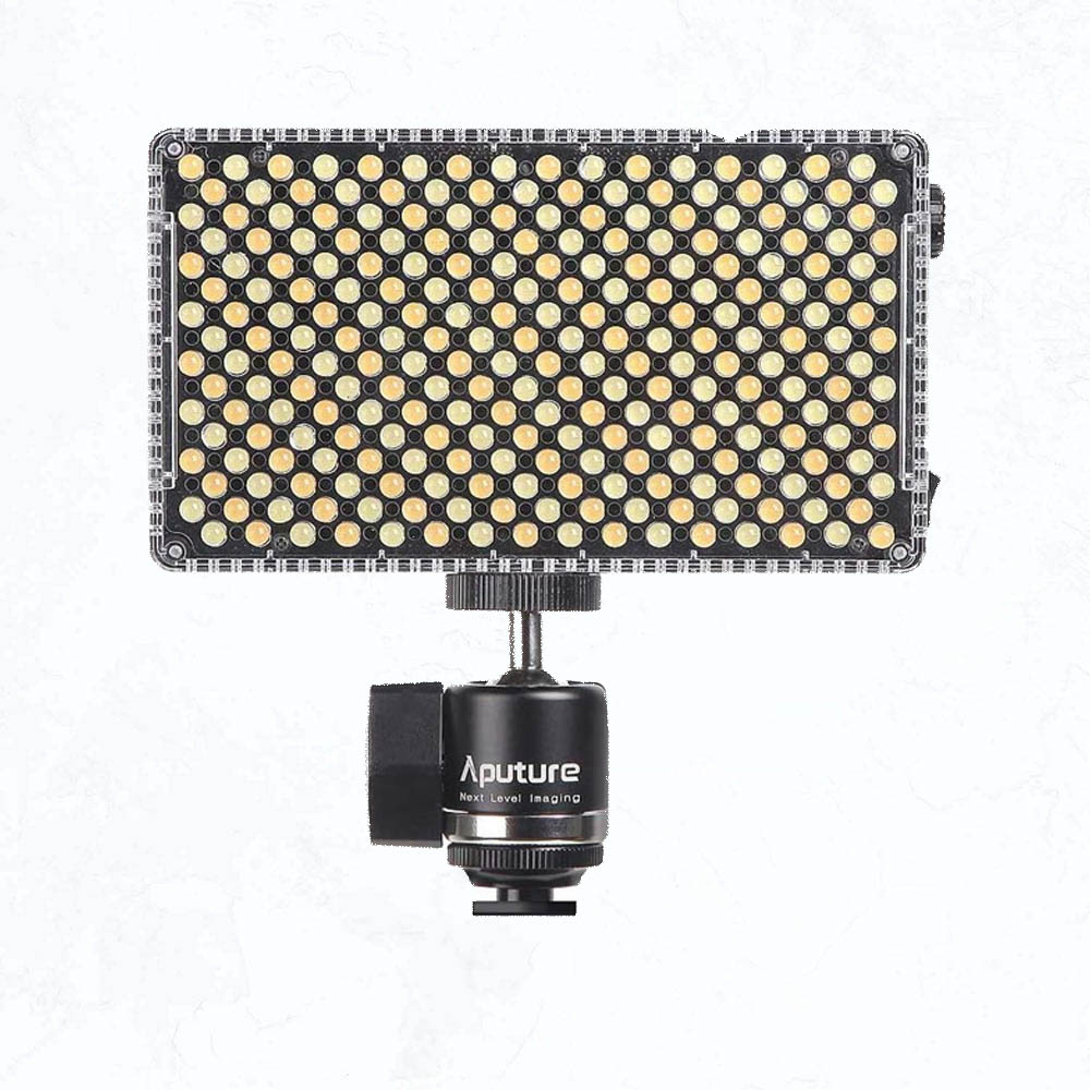 Aputure F1 Aputure F1