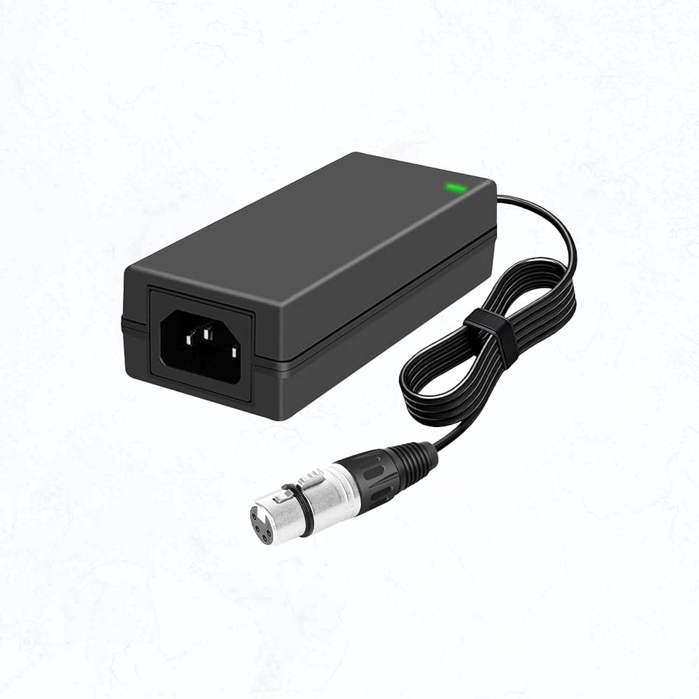 4 pin XLR 4 pin XLR